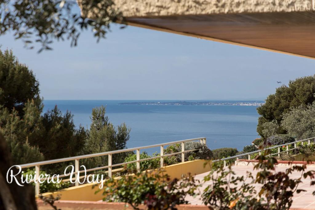 Villa in Villefranche-sur-Mer, photo #6, listing #102866148