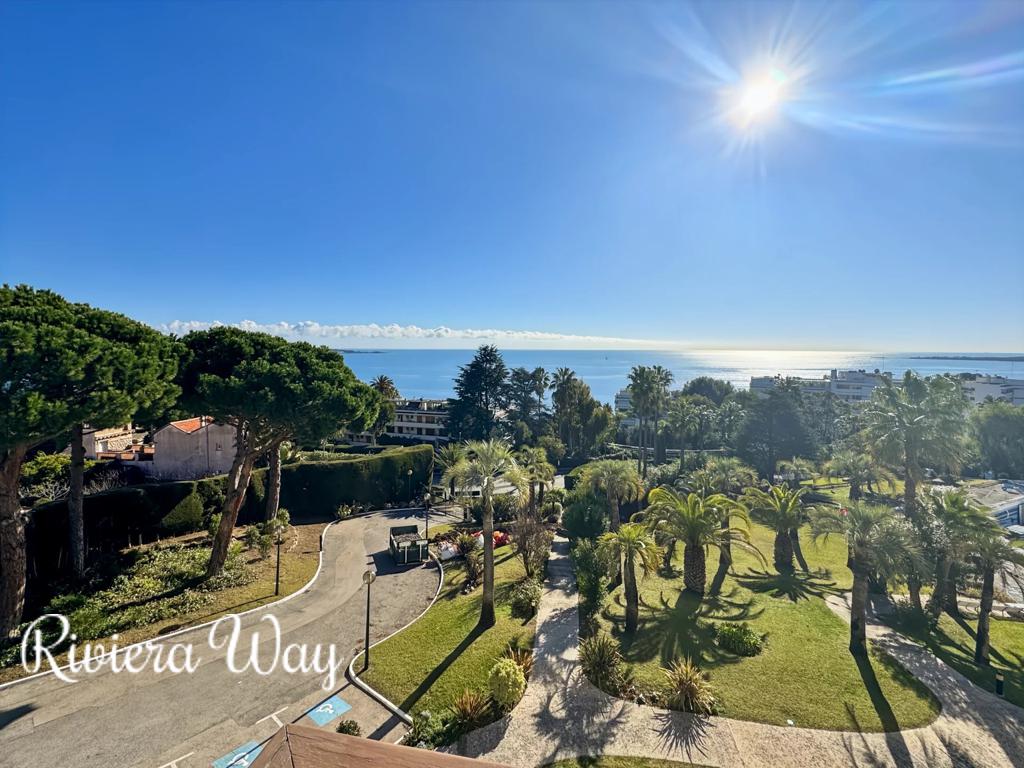 3 room apartment in Cannes, photo #8, listing #101925684