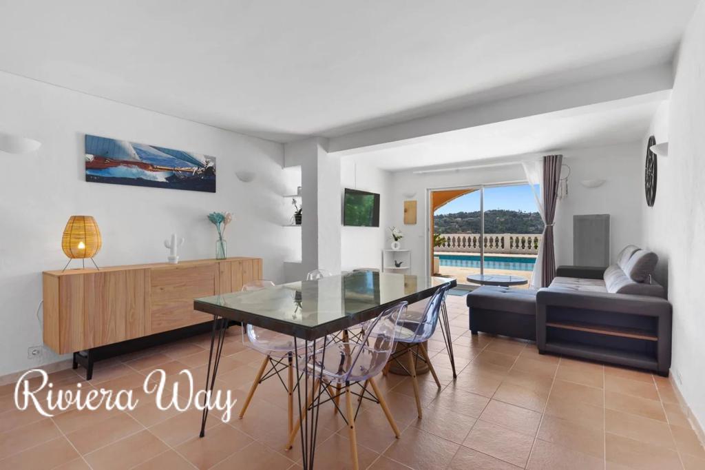 11 room villa in Cannes, photo #3, listing #90902658