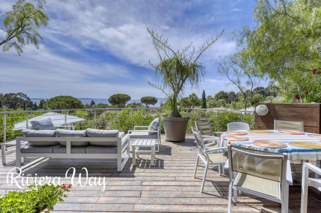Villa in Le Lavandou, photo #6, listing #89747406