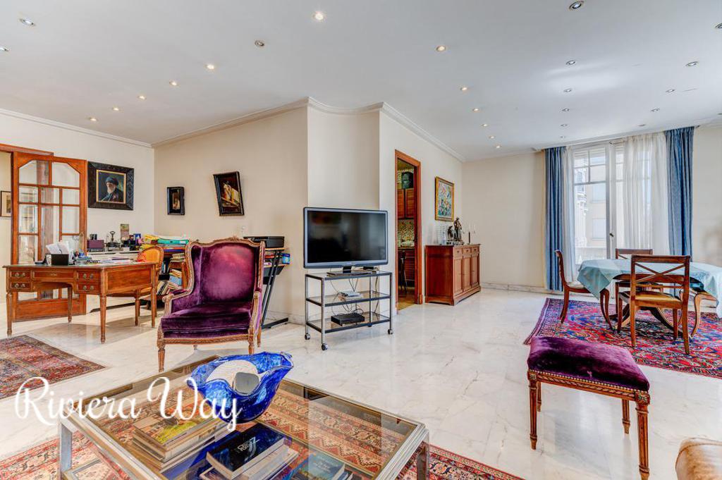 4 room apartment in Le Carré d'Or, 141 m², photo #3, listing #106035552