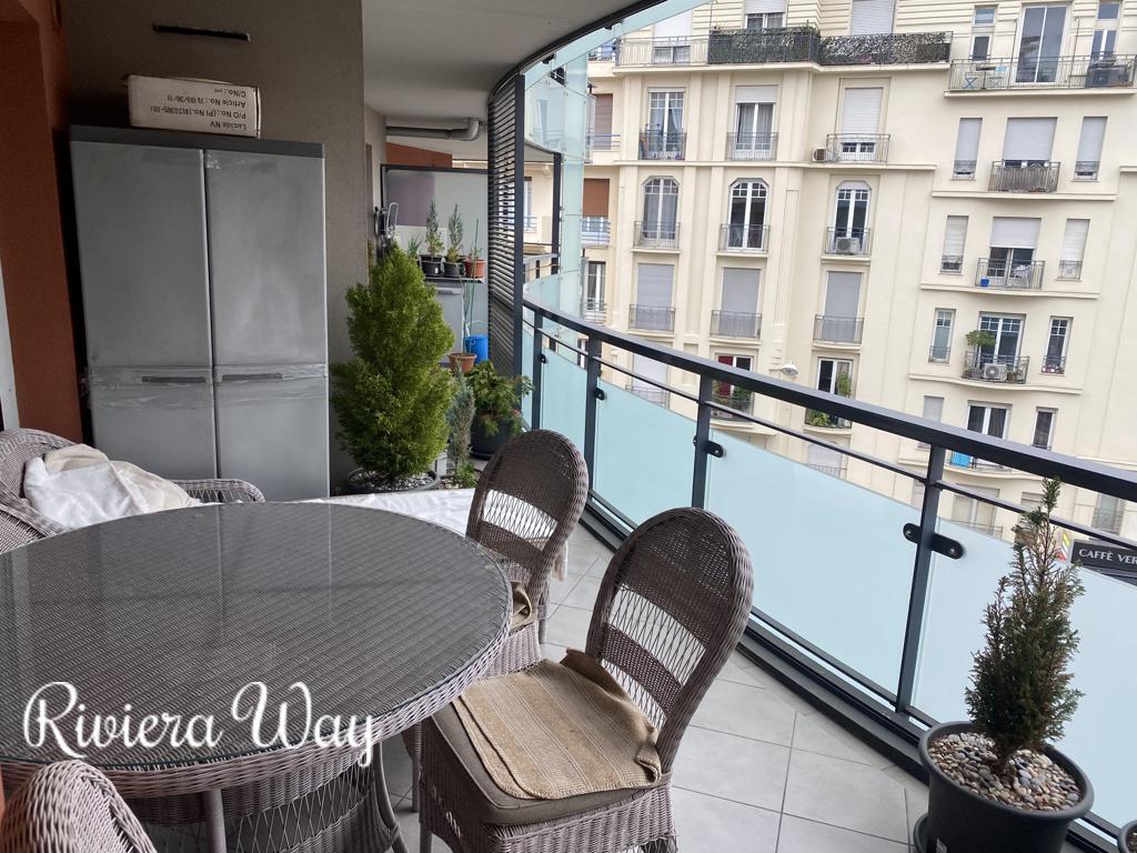 3 room apartment in Nice, 65 m², photo #8, listing #103252464