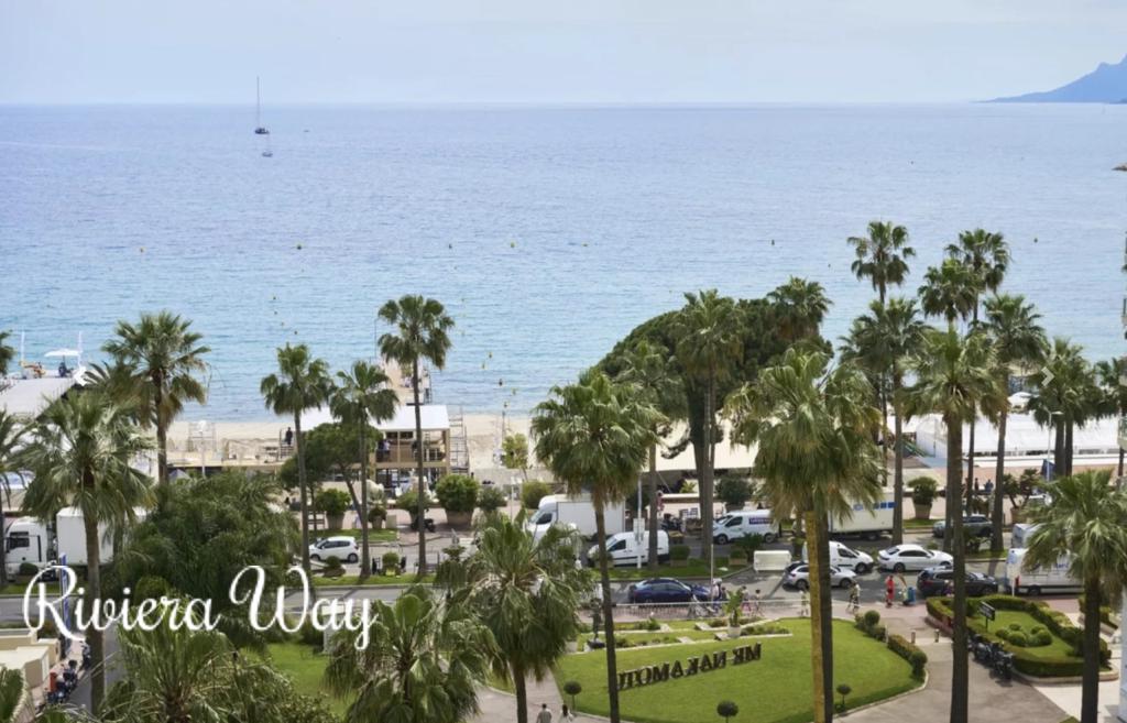 3 room apartment in Boulevard de la Croisette, photo #1, listing #105824964
