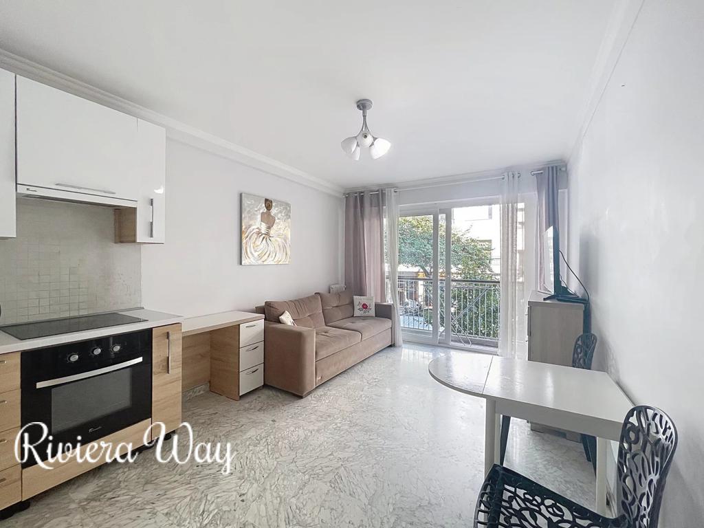 3 room apartment in Nice, photo #3, listing #104420022