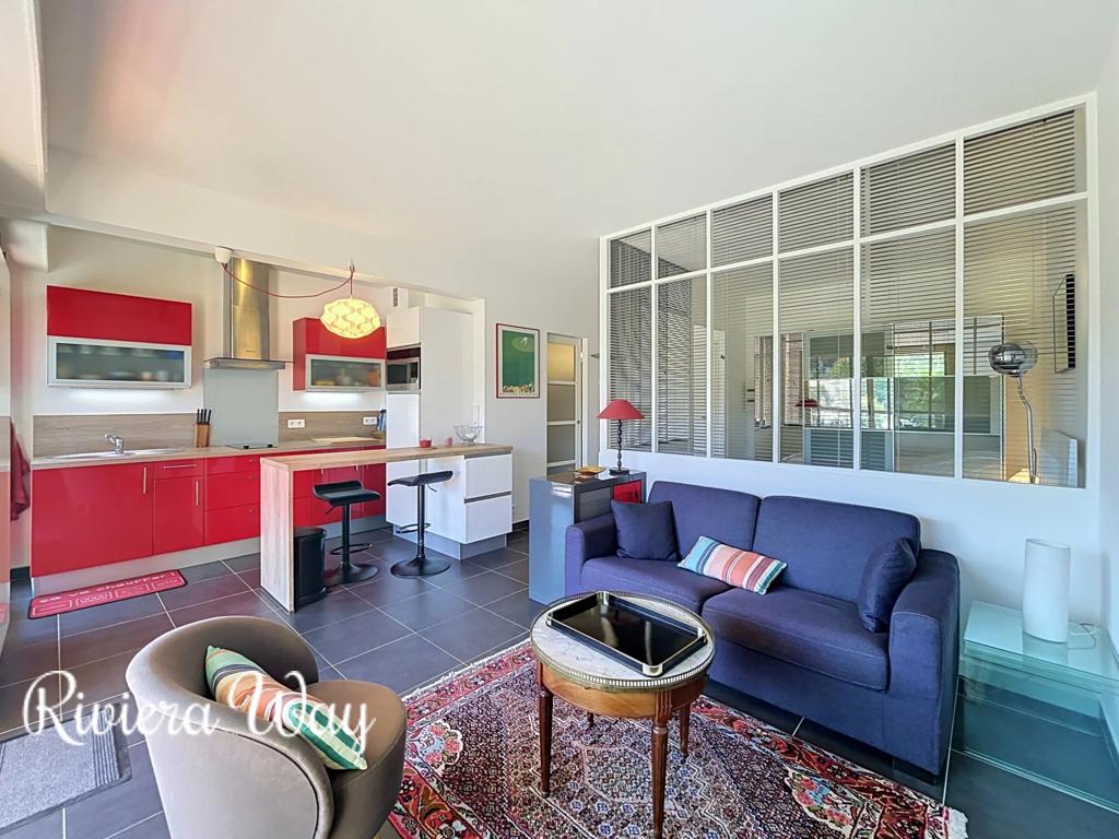 1 room apartment in Cap d'Antibes, photo #4, listing #107231418