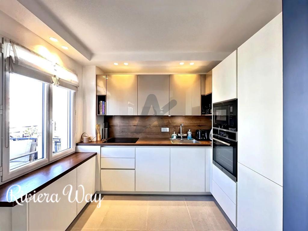 2 room apartment in Cannes, 56 m², photo #3, listing #104539806