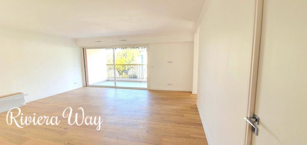 3 room apartment in Cannes, photo #6, listing #83428674