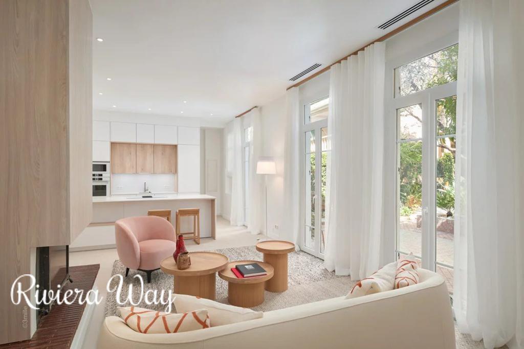 4 room villa in Cannes, photo #10, listing #94573458