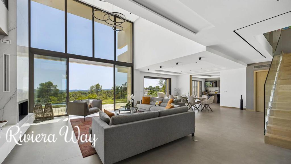 8 room villa in Roquefort-les-Pins, photo #5, listing #106748880