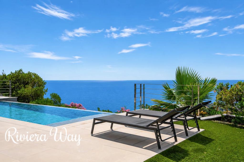5 room villa in Roquebrune-sur-Argens, photo #2, listing #106557276