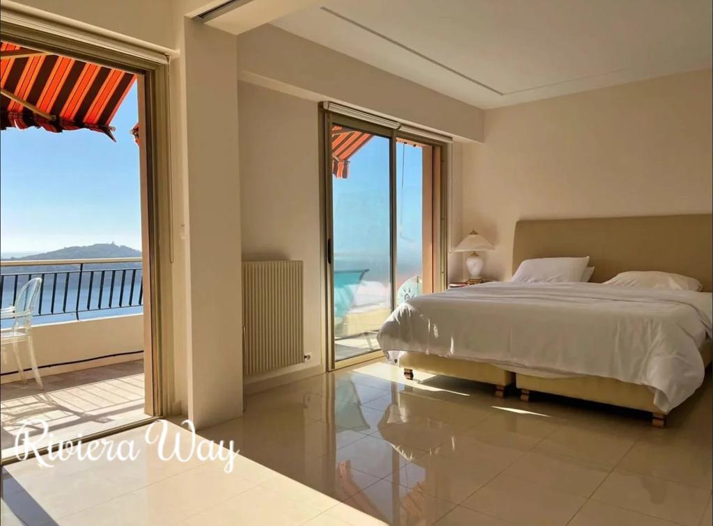 3 room apartment in Villefranche-sur-Mer, photo #3, listing #106514058