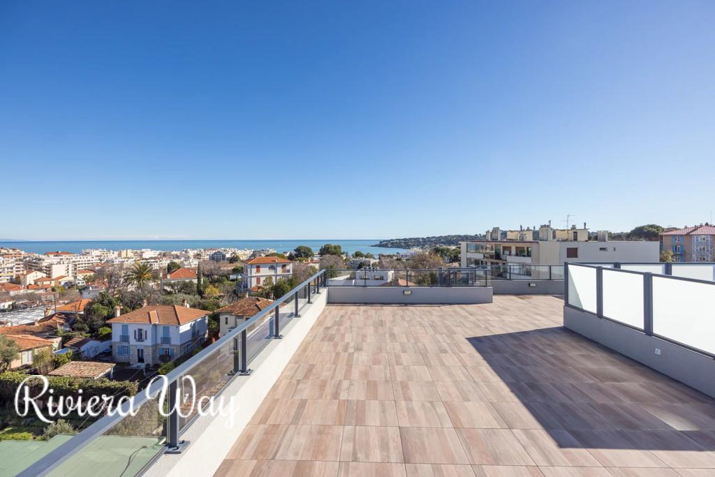 3 room apartment in Antibes, photo #2, listing #105590772