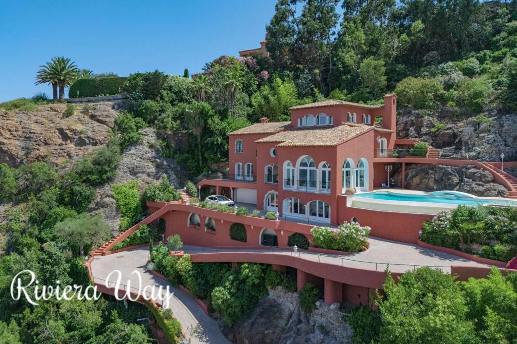 8 room villa in Theoule-sur-Mer, photo #2, listing #106534512