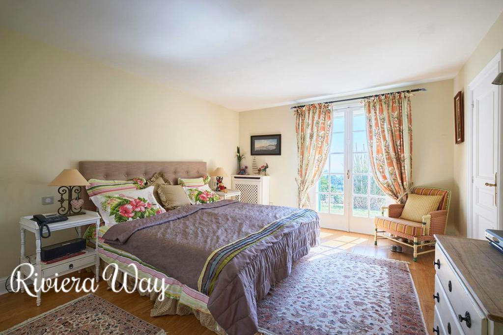 10 room villa in Cannes, 380 m², photo #7, listing #94405878