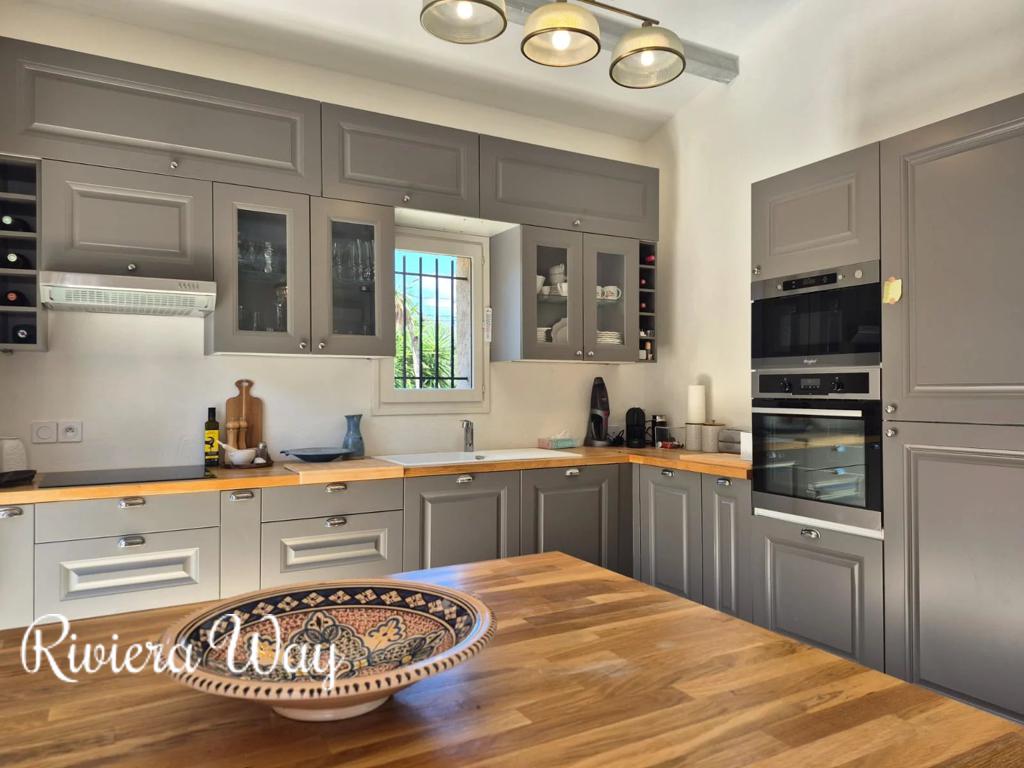 5 room villa in Mougins, photo #3, listing #107100210