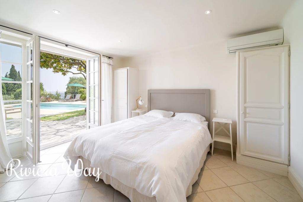 6 room villa in Mougins, photo #7, listing #103456164