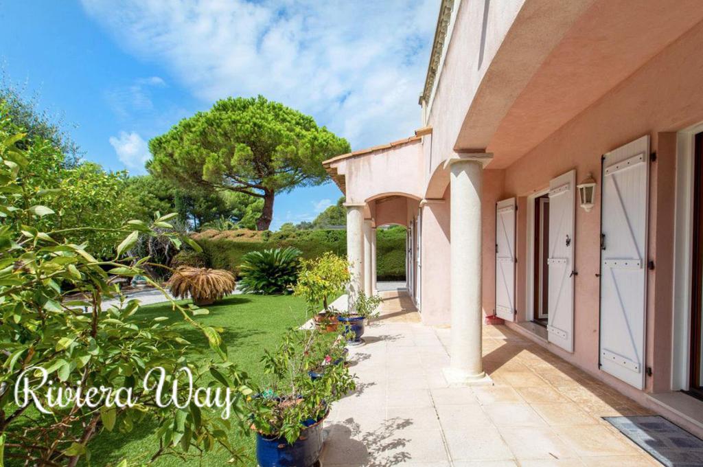 8 room villa in Villefranche-sur-Mer, 188 m², photo #10, listing #94406046