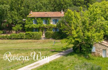 20 room villa in Lorgues