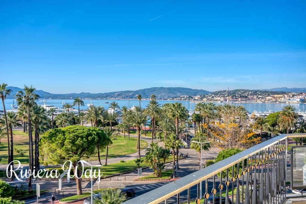 3 room apartment in Cannes, photo #5, listing #105103992