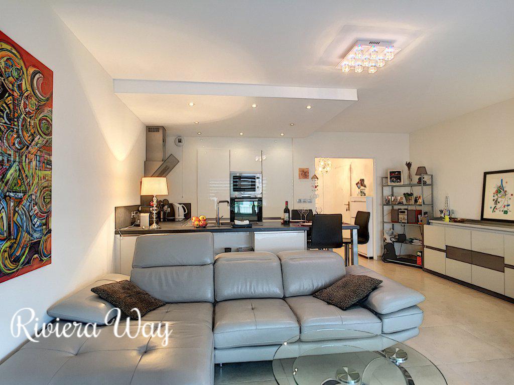 Apartment in Cannes, 72 m², photo #3, listing #80832822