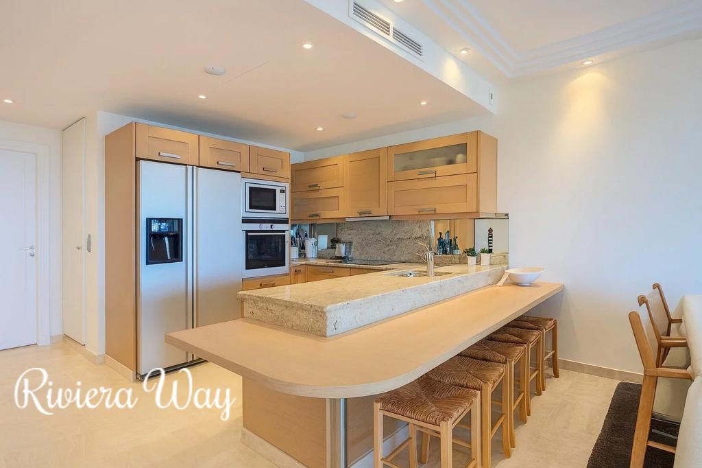 2 room apartment in Californie - Pezou, photo #5, listing #104899956