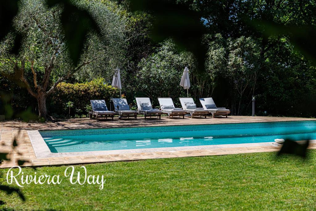 6 room villa in Cannes, photo #4, listing #106231860