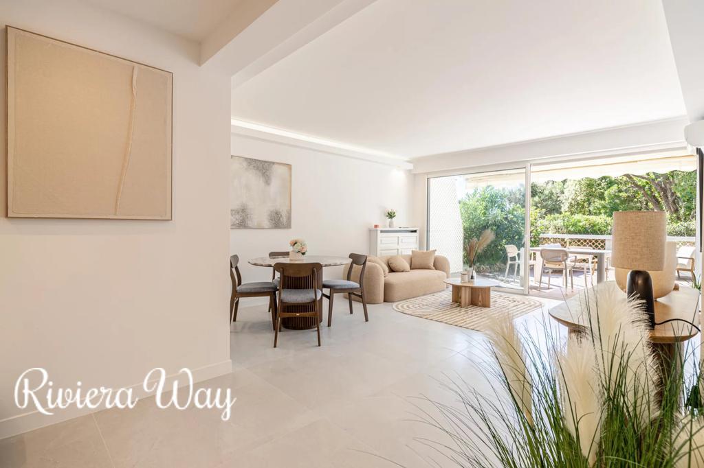 4 room apartment in Californie - Pezou, photo #9, listing #106236312