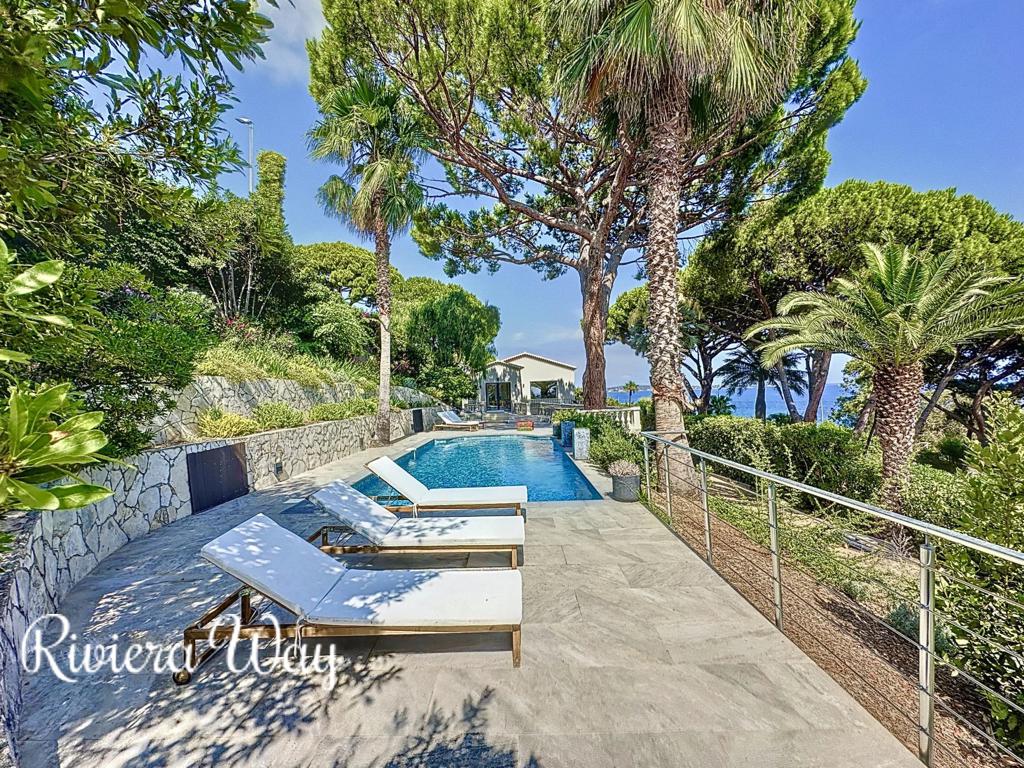 7 room villa in Cannes, photo #6, listing #104282556