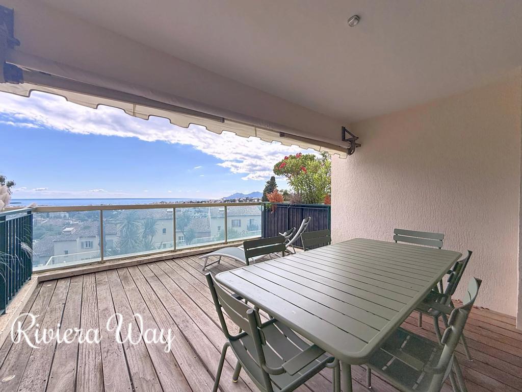 3 room apartment in Le Cannet, photo #9, listing #104290074