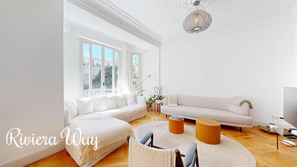 4 room apartment in Nice, 105 m², photo #2, listing #105969234