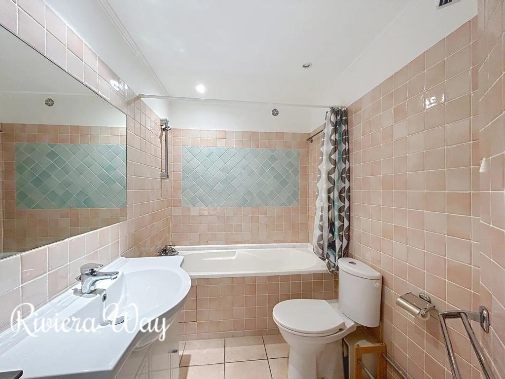 1 room apartment in Cap d'Antibes, photo #1, listing #104413302