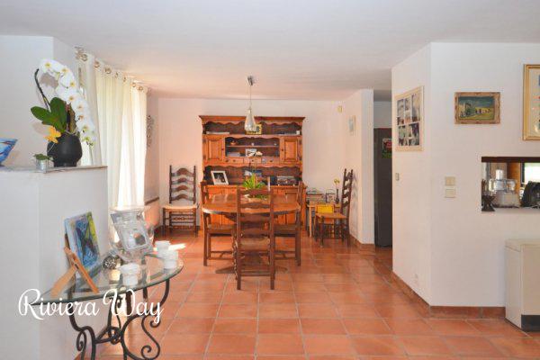 5 room villa in Juan-les-Pins, 217 m², photo #9, listing #75314316