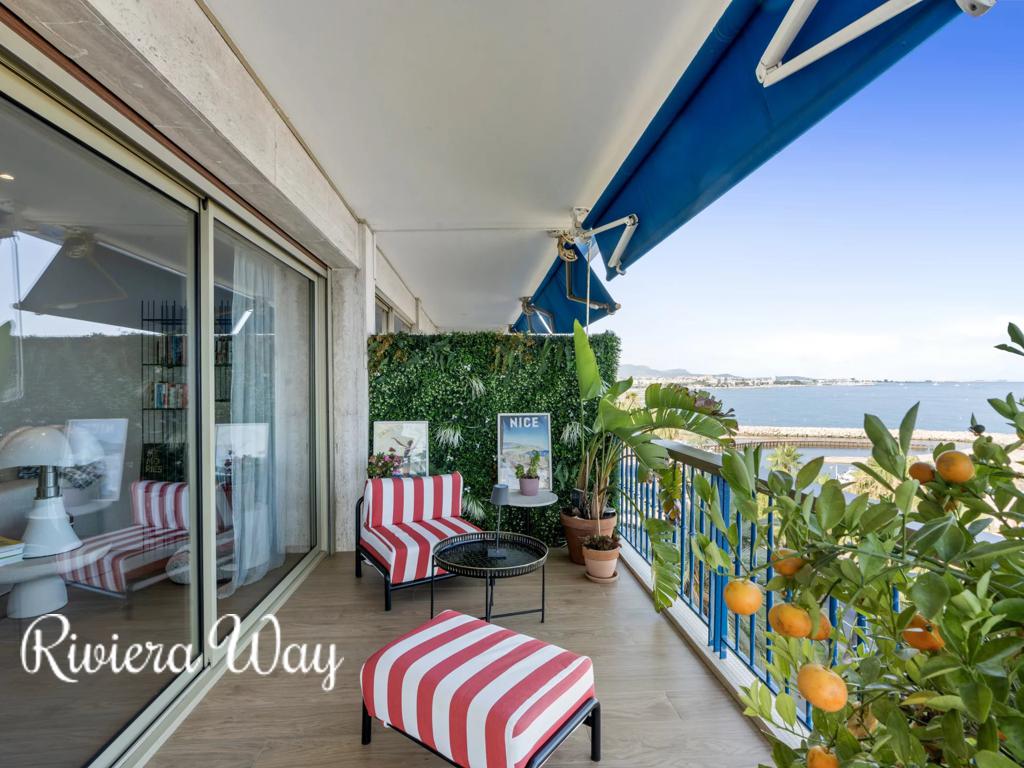 3 room apartment in Cagnes-sur-Mer, photo #2, listing #104110482