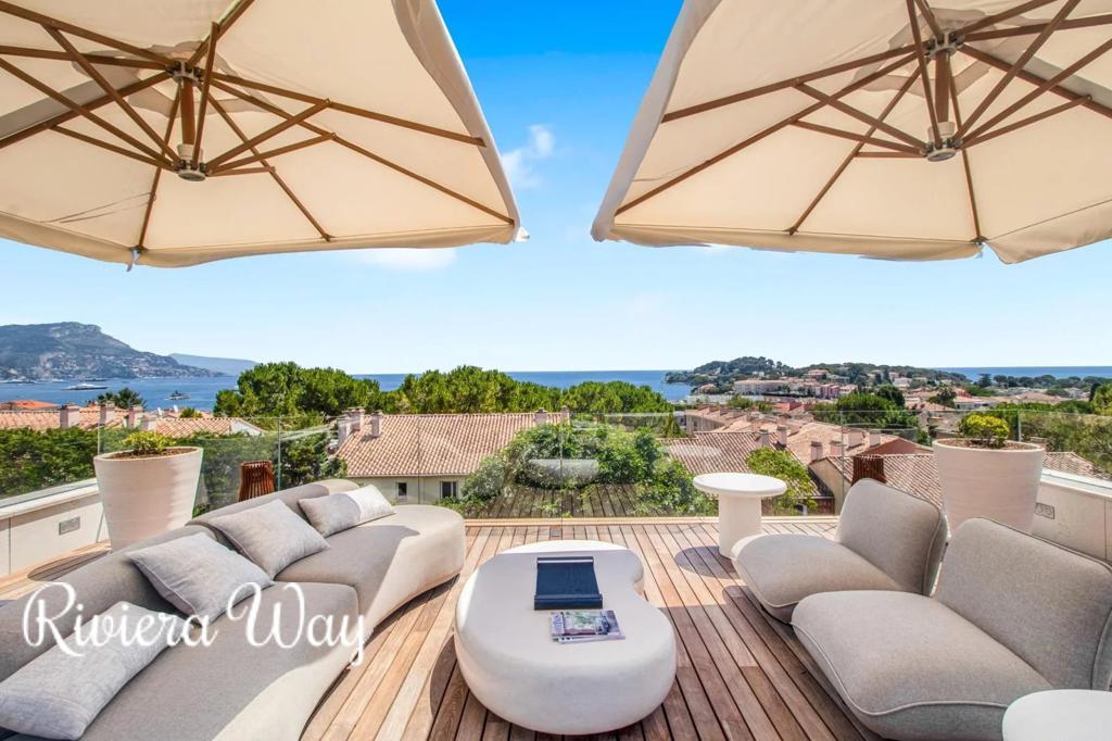 6 room villa in Villefranche-sur-Mer, photo #4, listing #107177280