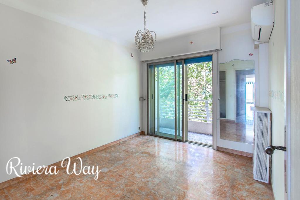 3 room apartment in Menton, 68 m², photo #6, listing #104751276