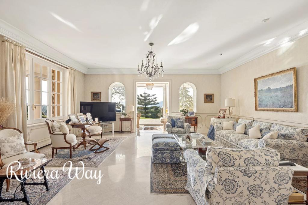 7 room villa in Cap d'Antibes, photo #9, listing #98994210