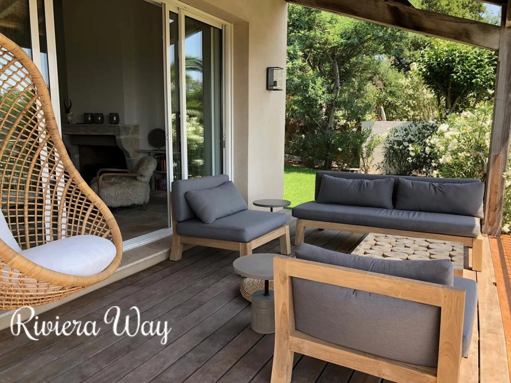 6 room villa in Saint-Tropez, photo #4, listing #103938198