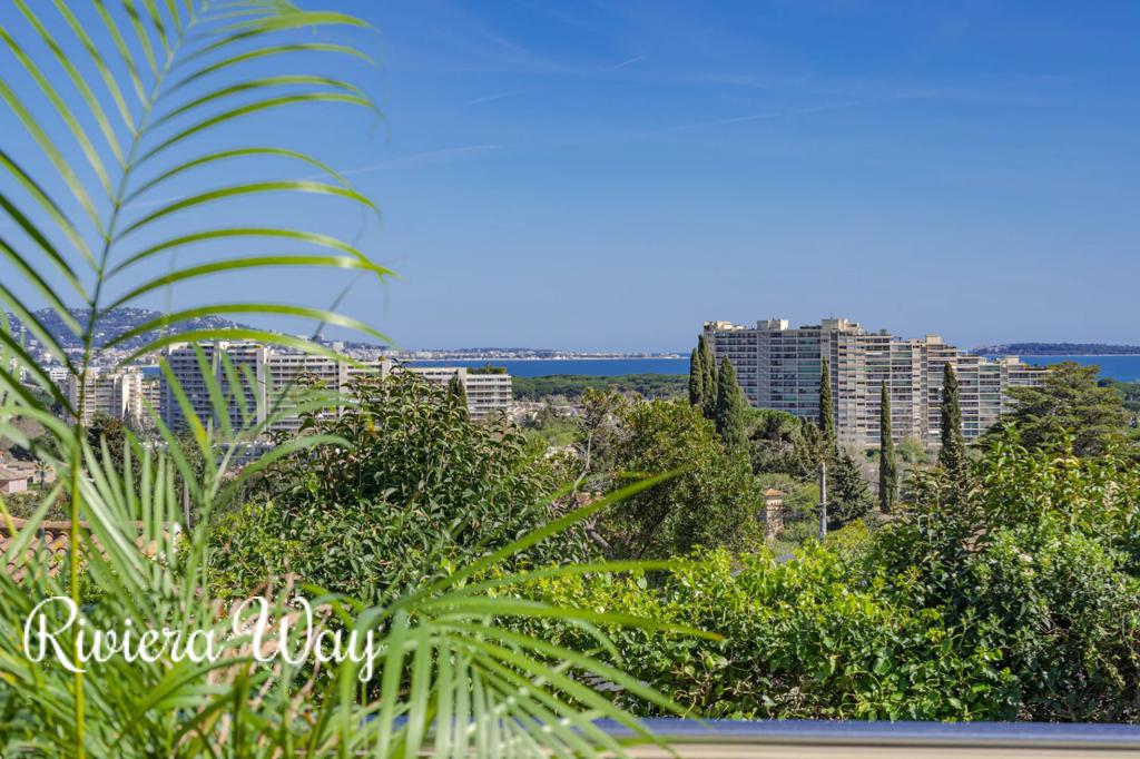 10 room villa in Mandelieu-la-Napoule, photo #8, listing #106065288