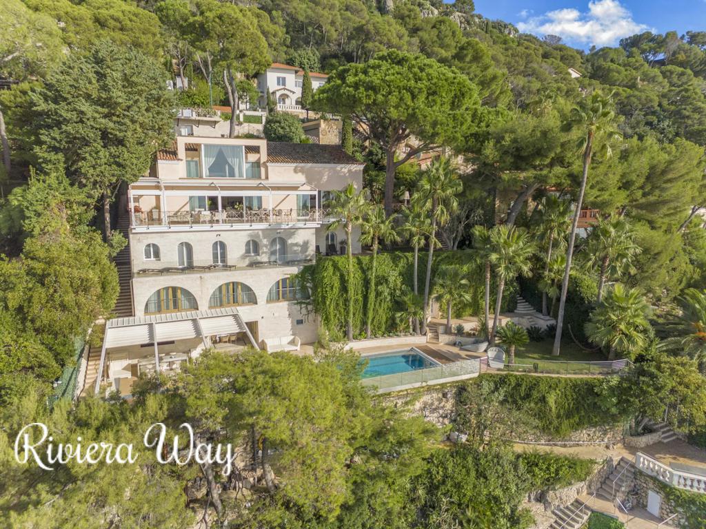 7 room villa in Villefranche-sur-Mer, photo #7, listing #103145028