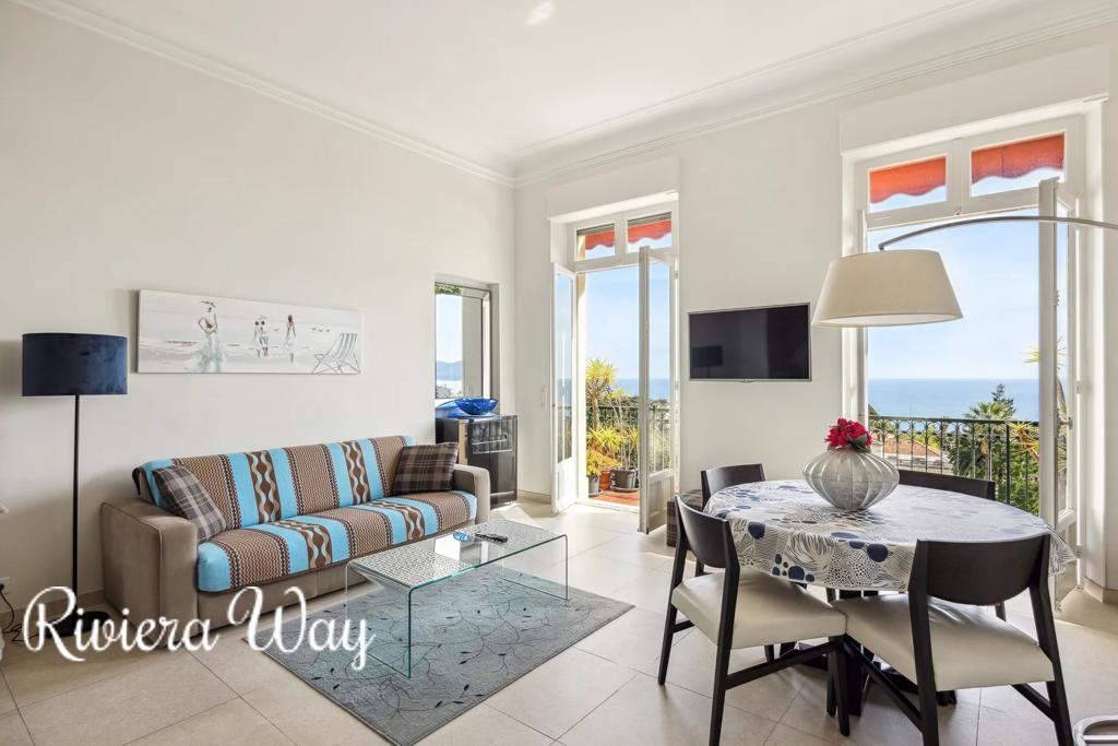3 room apartment in Cannes, photo #5, listing #103787880