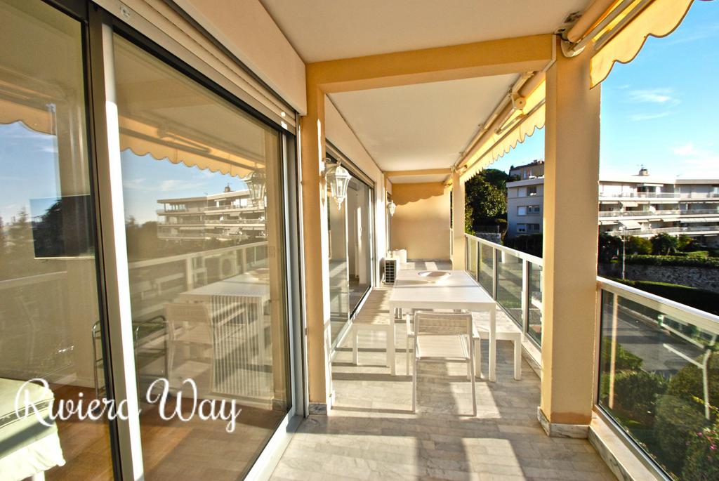5 room apartment in Villefranche-sur-Mer, photo #3, listing #78867936
