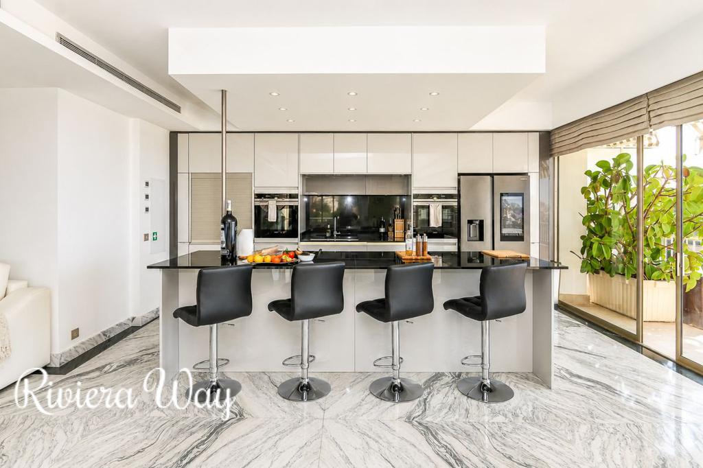 7 room penthouse in Menton, 247 m², photo #8, listing #104751528