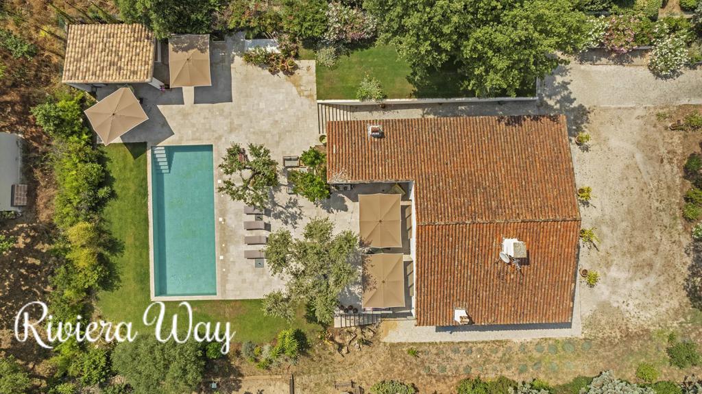 10 room villa in Grimaud, photo #7, listing #104001870