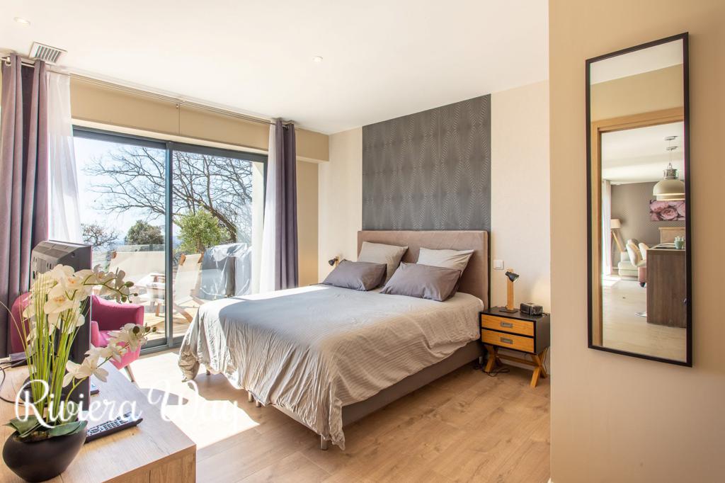 7 room villa in Tourrettes-sur-Loup, photo #2, listing #83428254