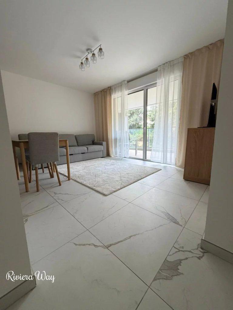 2 room new home in St-Laurent-du-Var, 39 m², photo #1, listing #105088536