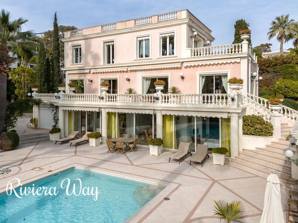 6 room villa in Cap d'Antibes, photo #10, listing #99396444