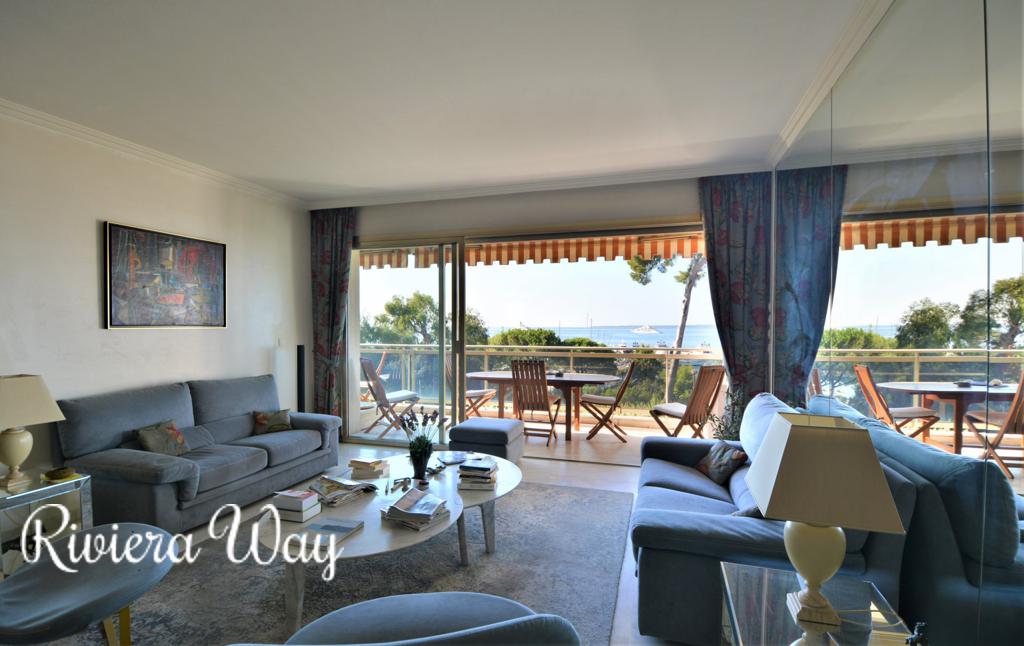 3 room apartment in Cap d'Antibes, photo #1, listing #84621012