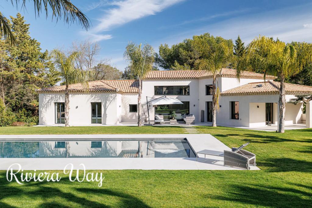 Villa in Mougins, photo #4, listing #105519414
