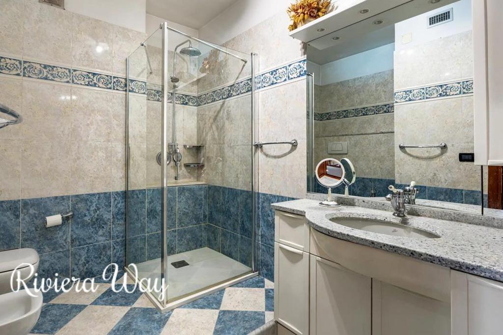 3 room apartment in Nice, 83 m², photo #10, listing #105968142