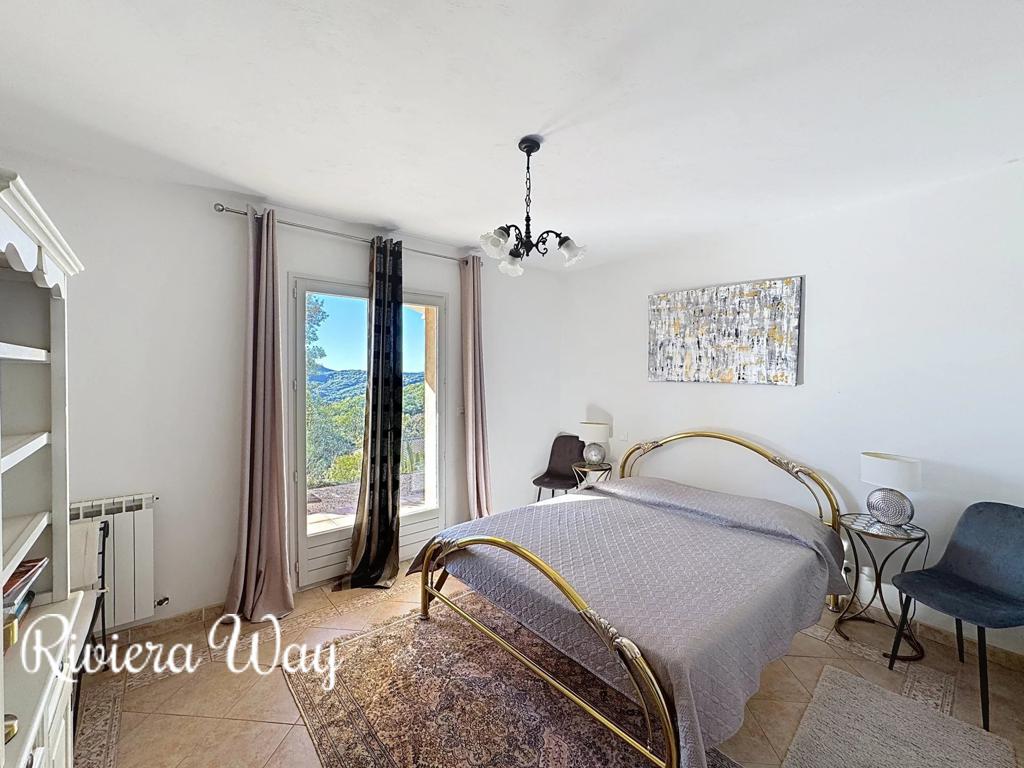 8 room villa in Les Adrets-de-l'Estérel, photo #3, listing #104909112